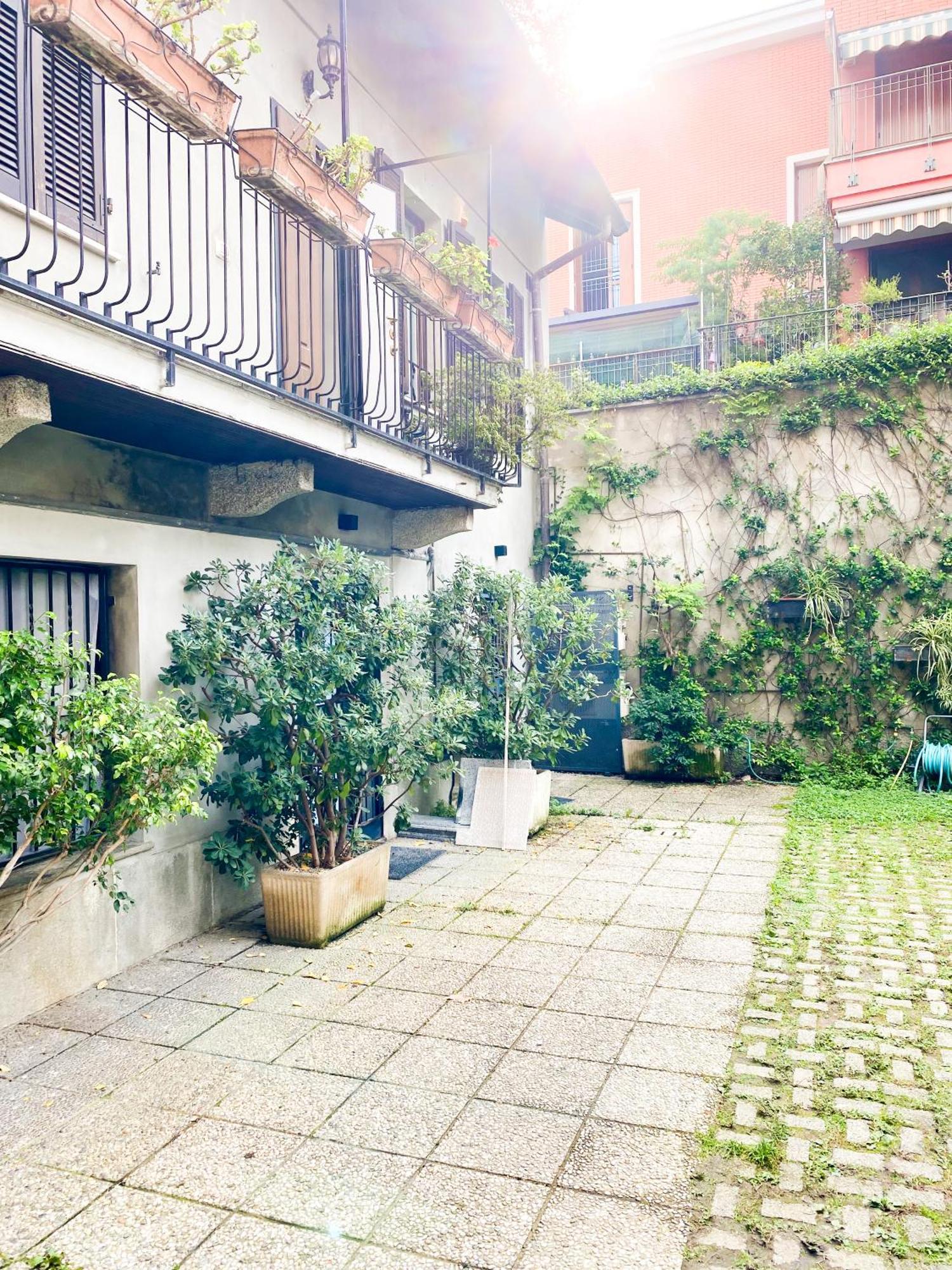 Brenta Place Milan Luaran gambar
